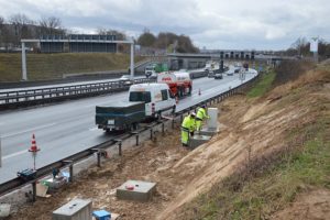 Aufbau der Blitzeranlage am Tunnel Mainz-Hechtsheim im Jahr 2019. - Foto: gik