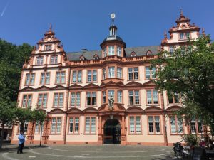 Das Haus zum Römischen Kaiser in Mainz ist heute Teil des Gutenberg-Museums, und steht am Sonntag auch im Fokus des Tag des Offenen Denkmals. - Foto: gik