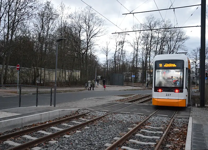 Mainzelbahn Hindemithstraße mit Wendekreis