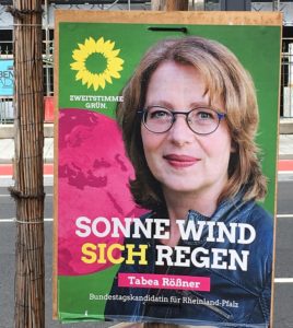 Wahlplakat von Tabea Rößner (Grüne) im Bundestagswahlkampf 2017. - Foto: gik