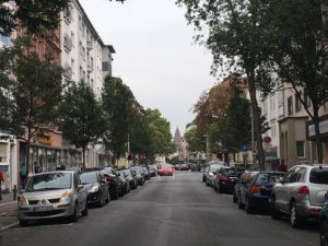 Leitungen und Bauarbeiten behindern Baumpflanzungen in der Stadt. - Foto: gik