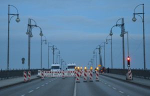 Zuletzt sorgte die Sperrung der Theodor-Heuss-Brücke im Januar für massive Staus rund um Mainz. - Foto: gik