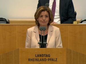 Regierungserklärung von Ministerpräsidentin Malu Dreyer (SPD) am Mittwoch im Mainzer Landtag. - Screenshot: gik