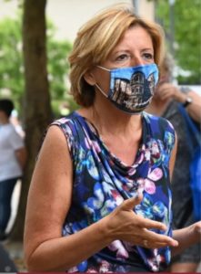Ministerpräsidentin Malu Dreyer (SPD) mahnt eindringlich zum Einhalten der AHA-Regeln von Abstand, Hygiene und Masken. - Foto: rlp