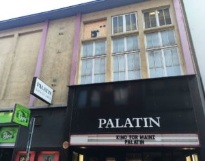Die Betreiber des "Palatin" fürchten um die Zukunft ihres Programmkinos - das Haus wurde verkauft. - Foto: gik