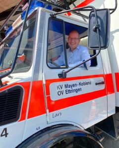 Der Mainzer CDU-Landtagsabgeordnete Gerd Schreiner in einem Rettungsfahrzeug. - Foto: Schreiner