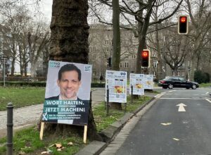 Scientists for Future neben Wahlplakat Nino Haase: keine Wahlempfehlung? - Foto: gik