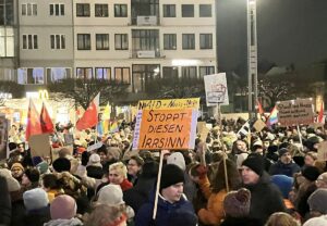 Protest am 19. Januar 2024 in Mainz gegen Pläne von "Remigration" und Rechtsextremismus. - Foto: gik