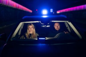 Die beiden Protagonisten der "Nachtstreife", Melina Reisel und Dominic Gillot, könnt Ihr jetzt persönlich treffen. - Foto: Polizei Mainz