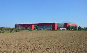 Die Ackerflächen rund um das Mainz o5-Stadion gelten als die wertvollsten Ackerböden von Mainz - und als wichtiges Kaltluft-Entstehungsgebiet. - Foto: gik