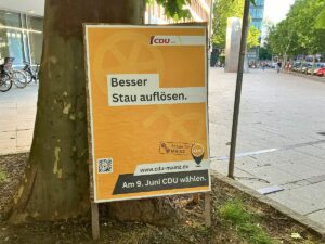 Besser Stau auflösen" hatte die Mainzer CDU plakatiert - daraus wurde zumindest im Mainzer Stadtrat nichts. - Foto: gik