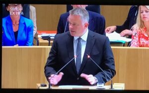 Griff die Landesregierung in Sachen Versäumnisse in der Flutkatastrophe im Ahrtal scharf an: CDU-Oppositionschef Gordon Schnieder. - Screenshot: gik