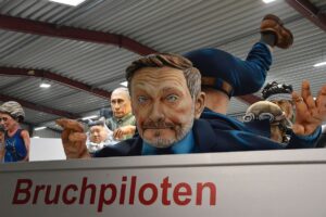 Die FDP wurde nach dem Ampel-Aus mit ihrem Bundeschef Christian Lindner zu Bruchpiloten. - Foto: gik