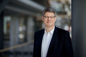 Wurde vom Ministerpräsidenten des Landes Rheinland-Pfalz nicht groß vorgestellt: Der neue Bundesverkehrsminister Patrick Schnieder von der CDU, auch ein Rheinland-Pfälzer. - Foto: Foto: Schnieder/ Tobias Koch