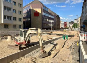 Baustelle Binger Straße: Bisher werden Ausbauvorhaben für Gemeindestraßen in Rheinland-Pfalz auf die Bürger eines "Einzugsbereichs" umgelegt - ungerecht nennt das die CDU. - Foto: gik