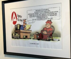 Die Kirche war von jeher ein dankbares Thema für Wilinskis bissige Zeichnungen - hier eine zum Finther Kardinal Müller aus dem Jahr 2018. - Foto: gik
