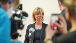 Bekam scharfe Kritik vom Landesrechnungshof Rheinland-Pfalz für ihre Finanzplanung: Finanzministerin Doris Ahnen (SPD). - Foto: Staatskanzlei RLP/ Dinges