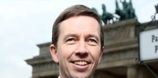 Mainzer Hotel kündigt AfD-Veranstaltung mit Lucke aus Angst vor Demo