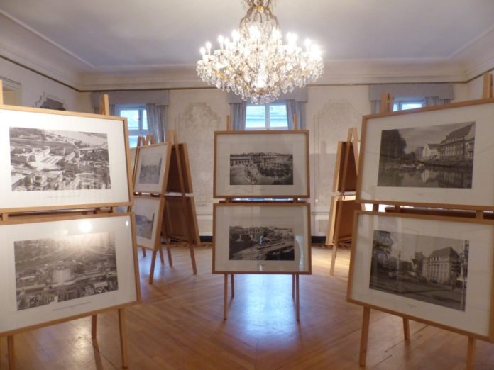 Bis Freitag: Ausstellung „Plätze in Deutschland“ 1950 und heute im Institut Français