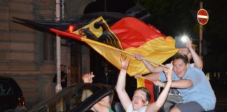 „Heimat – was zum Kuckuck?! – Open Ohr fragt nach Flüchtlingen, Heimat und Nationalstolz