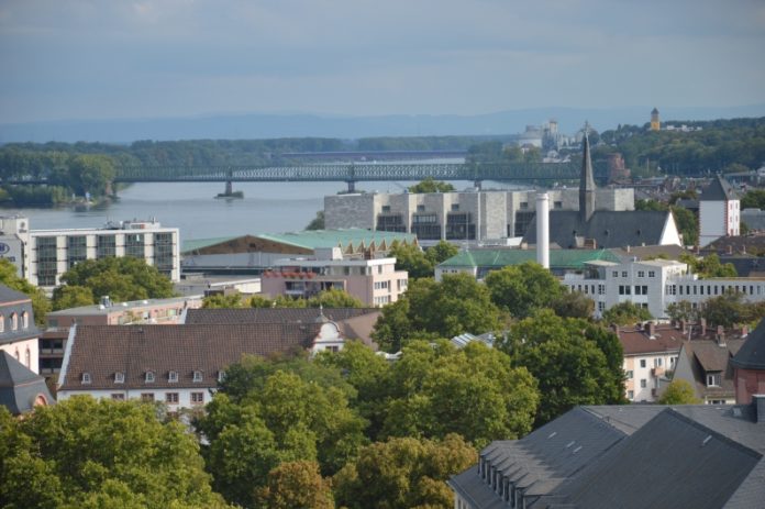 Themen Mainz 2017: Bezahlbarer Wohnraum, Rathaus, Taubertsbergbad, Fußverkehr und mehr Kitas und Schulen