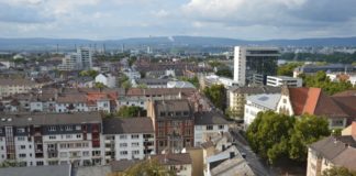 Mainzer Wohnbau verschickt erneut Mieterhöhungen in Corona-Pandemie – Linke fordert Rücknahme: Gehaltssprung „zynisch“