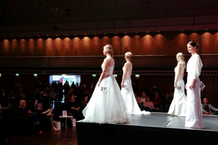 Hochzeitsmesse „Hochzeitplus“ vom 13. bis 14. Oktober in der Rheingoldhalle – 75 Aussteller rund um Brautmoden, Festlocations und Reisen