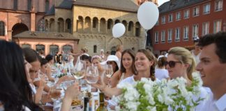 5. Diner en Blanc in Mainz am Sonntag, 5. Juni 2016