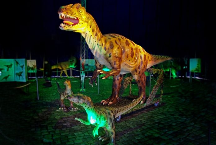 Die Dinos kommen – Große Dinosaurier-Ausstellung ab 13. April 2017 mit Infos aus der Wissenschaft