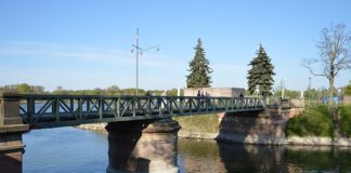 Brücke am Mainzer Winterhafen am Donnerstag gesperrt: Drehmechanismus wird beim Brücken-Check überprüft