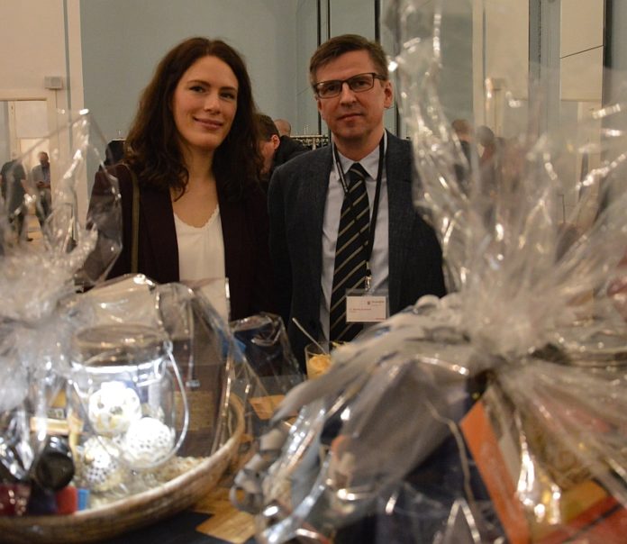 Preis für Zivilcourage: Zwei Mainzer Lebensretter geehrt – Elisa Steuler und Martin Schwind halfen statt wegzusehen