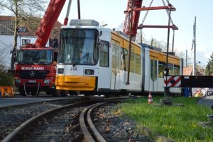 Baustelle Straßenbahn: Der große Ausbau des Netzes kommt vorerst nicht. - Foto: gik
