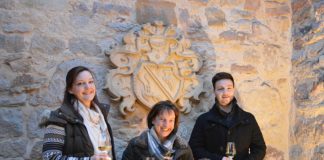 GWC&: WeinCafé und Champagner im alten Klostereck: Landhotel Strubel-Roos in Flonheim