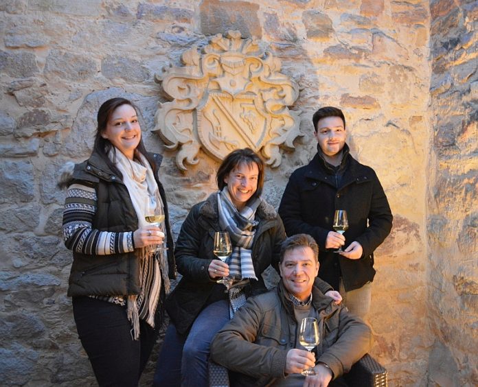 GWC&: WeinCafé und Champagner im alten Klostereck: Landhotel Strubel-Roos in Flonheim