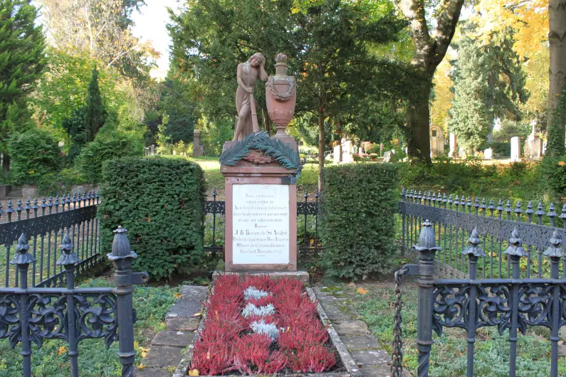 Foto Hauptfriedhof Grab St. André - Foto: Mainzer Wirtschaftsbetriebe Christian Schulze