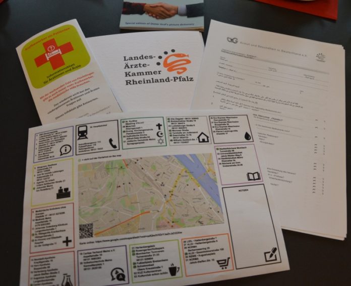 Willkommenskultur für Flüchtlinge: Medizinischer Fragebogen und Faltblatt