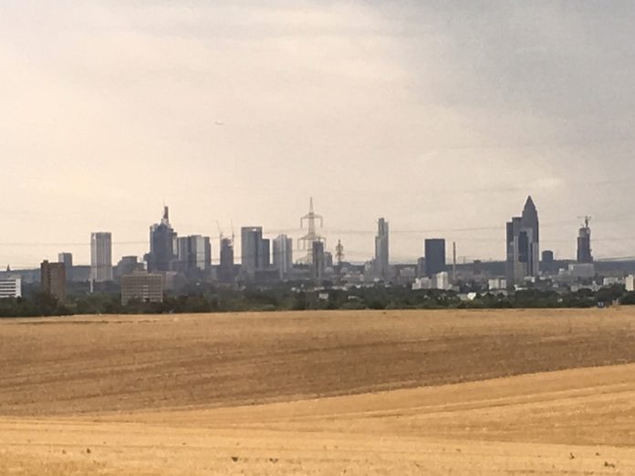 Frankfurt muss Fahrverbote für alte Diesel einführen – Verwaltungsgericht Wiesbaden gibt Klage Recht – Ab Februar 2019 Verbote für Euro 4-Norm