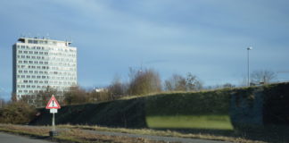 Altes Studiwohnheim Inter I fällt endgültig – Mainzer Universität baut markantes Hochhaus zurück