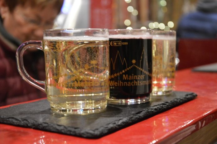 Der große Mainz&-Glühweintest 2016: Die unendliche Vielfalt des Winzer-Glühweins