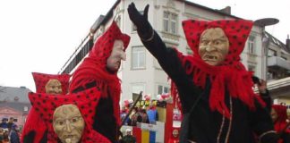 Neues Philosophicum II auf dem Uni Campus – 100 Büroräume auf 1.700 Quadratmetern Hexengruppe Rosenmontagszug