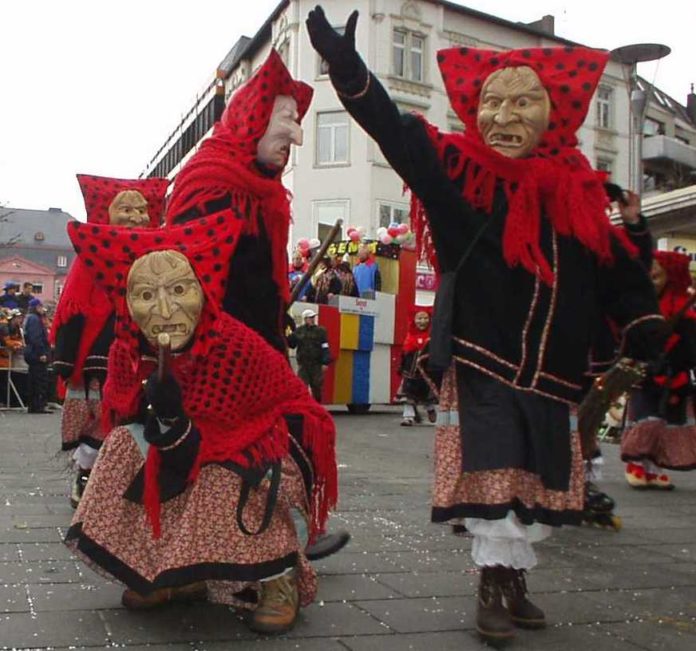 Neues Philosophicum II auf dem Uni Campus – 100 Büroräume auf 1.700 Quadratmetern Hexengruppe Rosenmontagszug