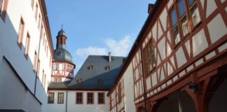 Kloster Eberbach wieder geöffnet – Fasanerie und Nerobergbahn noch geschlossen