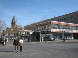 Die Ludwigsstraße Ecke Große Langgasse in Mainz: viel Beton, wenig Grün - Foto: gik