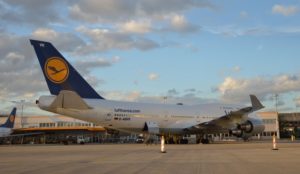 Die Lufthansa strich nun auch Flüge nach Israel. - Foto: gik