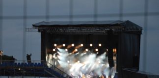 Mark Knopfler in Mainz – Wenige Highlights, rüde Stimmung, Zaungäste schikaniert