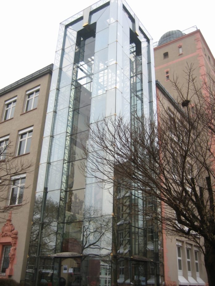 „War da mal ein Loch…? – Vortrag von Amazonas-Forscher Meixner über Ozonloch