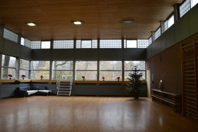 UPDATE — Mainz nimmt spontan Flüchtlinge auf – Sporthalle Drais für 48 Stunden belegt