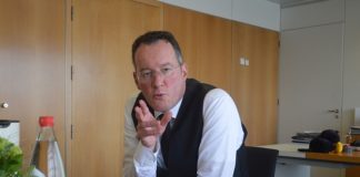 Mainz&-Interview: „Die Entscheidungen im Zollhafen würden wir heute anders treffen“ – OB Ebling über bezahlbares Wohnen, neue Stadtteile und mehr Grün in der Stadt