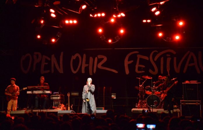 Corona-Soforthilfen: Künstler, Freiberufler, Selbstständige fallen durchs Raster – Kommentar: Aus Witz wird Wut werden