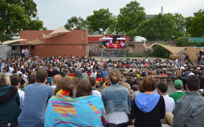 Public Viewing zur Fußball-EM im Juni? Keine Großleinwand auf dem Ernst-Ludwig-Platz